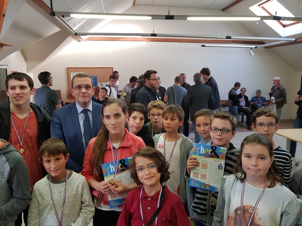 10/2017 - Cantenay-Epinard - Remise de prix lors d'un tournoi d'échecs
