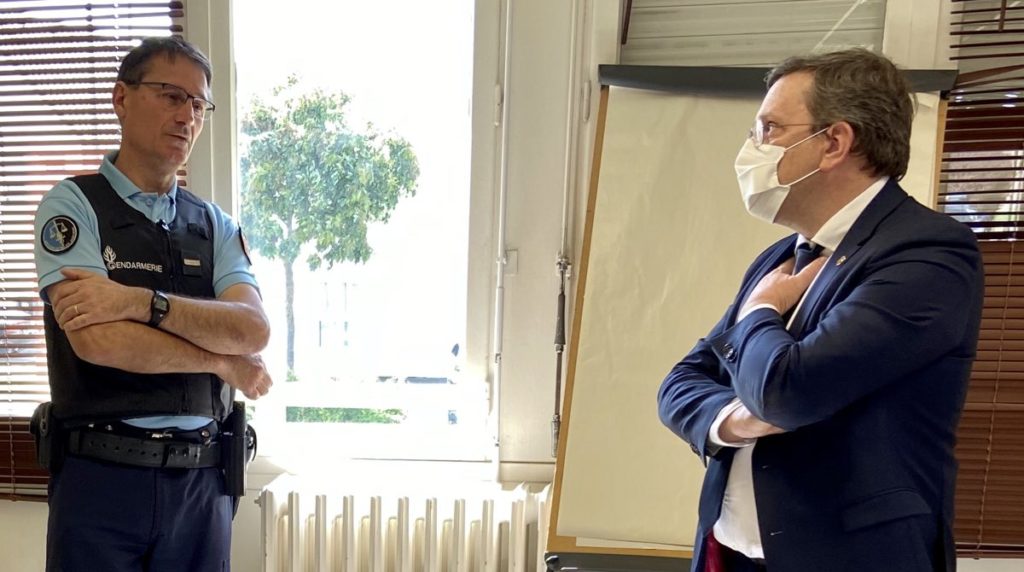 05/2020 - Segré-en-Anjou-Bleu - Visite de la Gendarmerie suite à la période de confinement